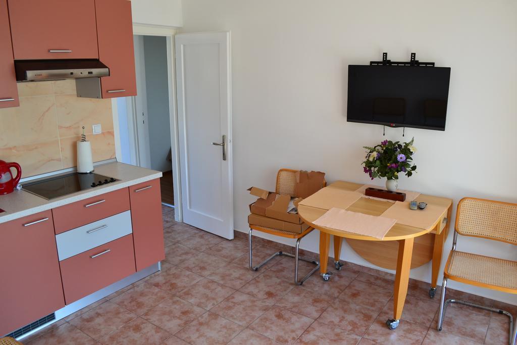 Apartments Lungomare Умаг Номер фото